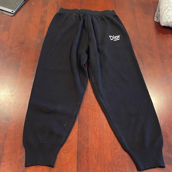 B1603 DIOR see pics for measurements.  Seem like a small NO TAGS - Picture 1 of 10